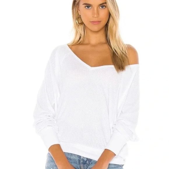 53) NWT Free People Santa Clara Long Sleeve Thermal Top Alabaster - Picture 2 of 8